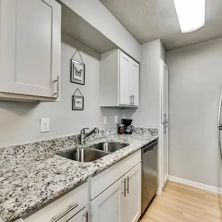 The Hidden Gem Near Downtown Dallas Extérieur photo